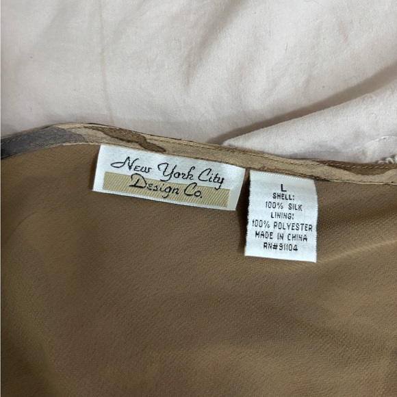 Vintage Silk Whimsigoth Bell Sleeve Blouse - Tan Floral size L Mesh Sleeves - Picture 3 of 5